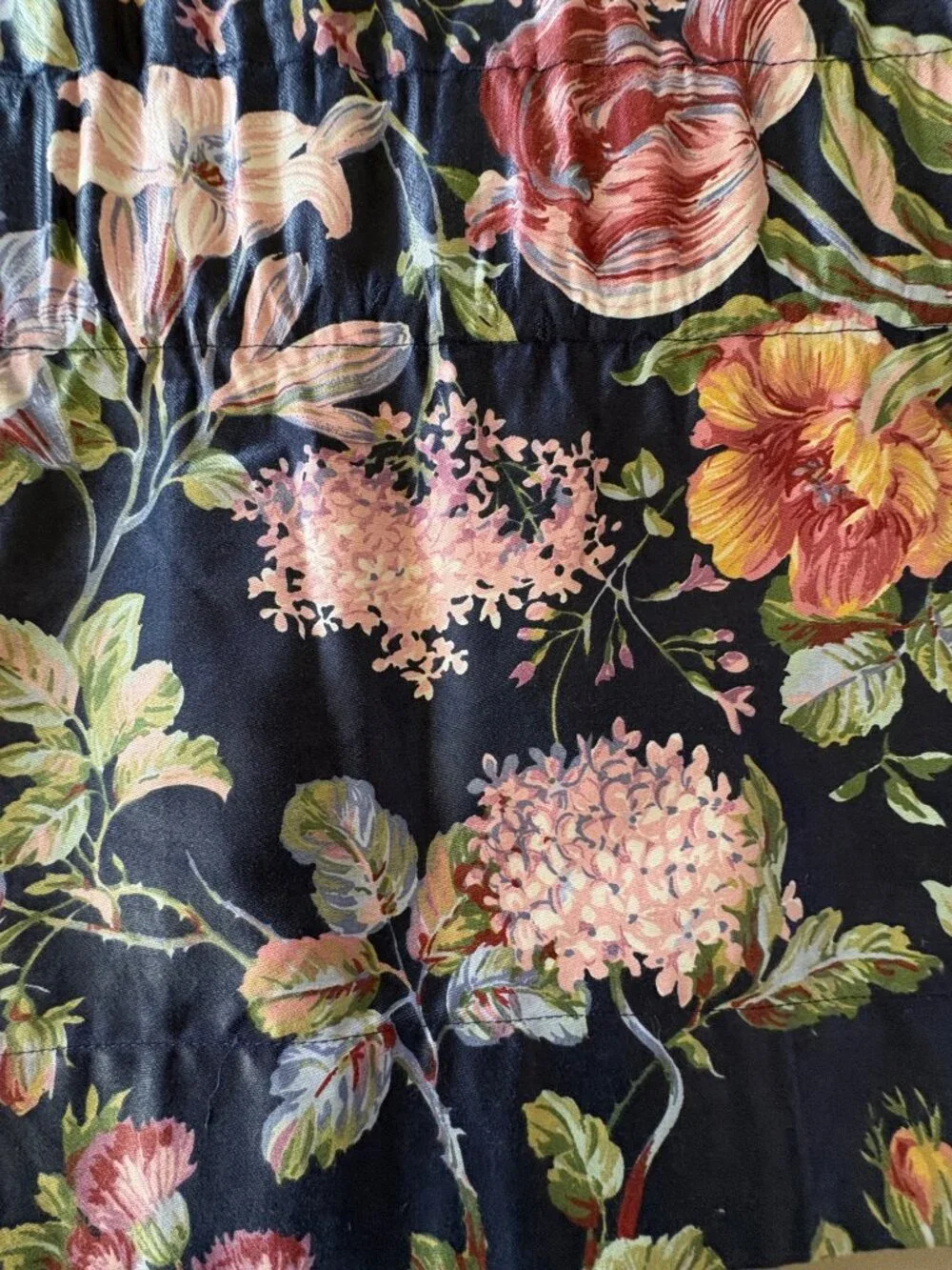 VTG Chintz Floral Cottage Core Sateen Valance Oversized 200 x 15 Grandmillennial